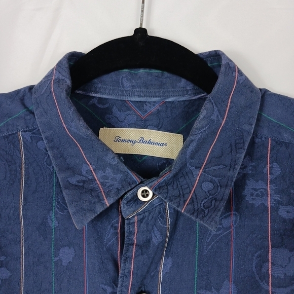 TOMMY BAHAMA Button Down Shirt Men's Size M Blue Striped Floral Long Sleeve silk - Picture 3 of 4